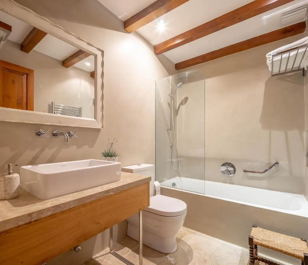 Villa Can Brullet By Sunvillas Mallorca Pollenca
