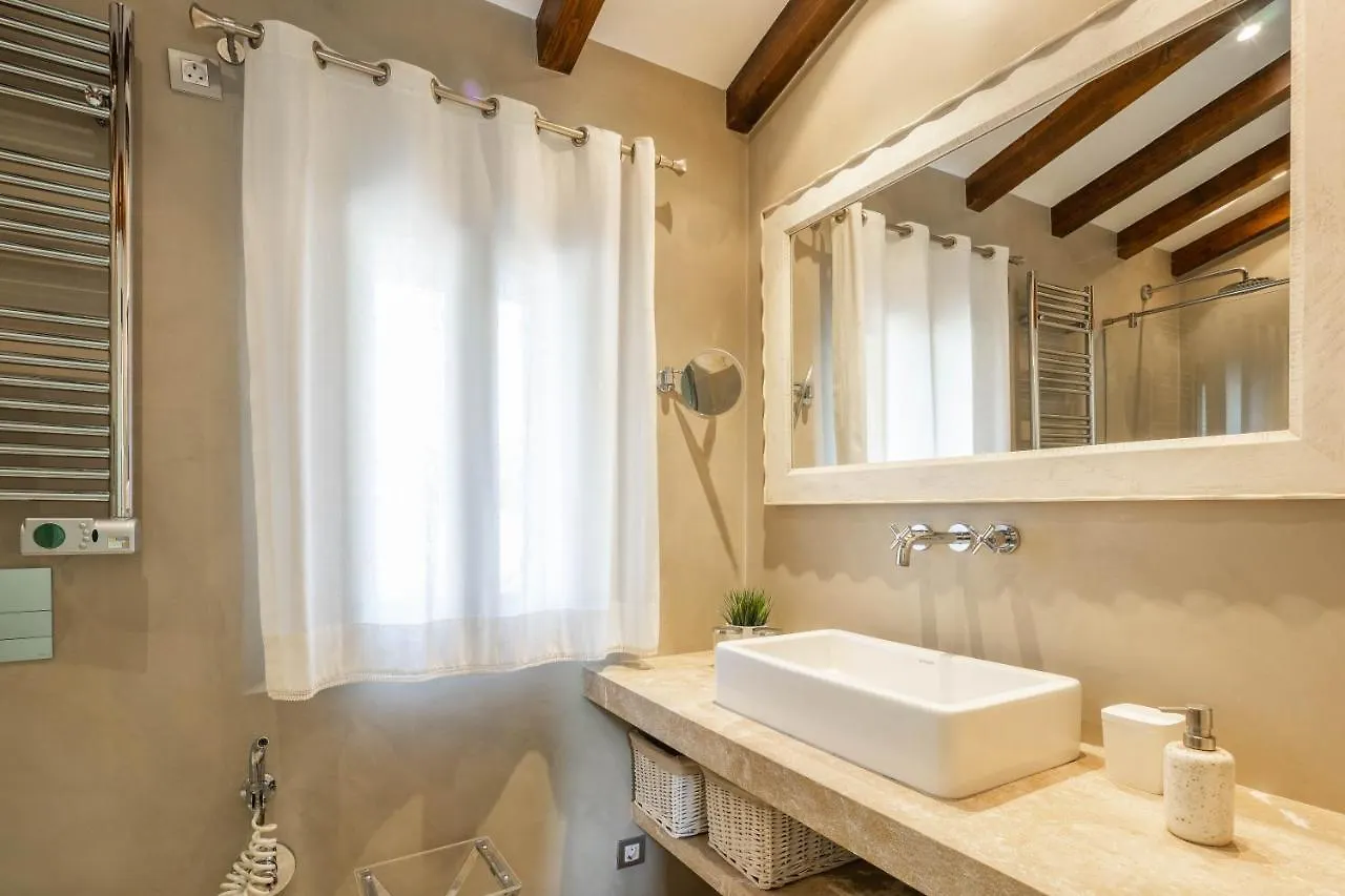 Villa Can Brullet By Sunvillas Mallorca Pollenca Spain