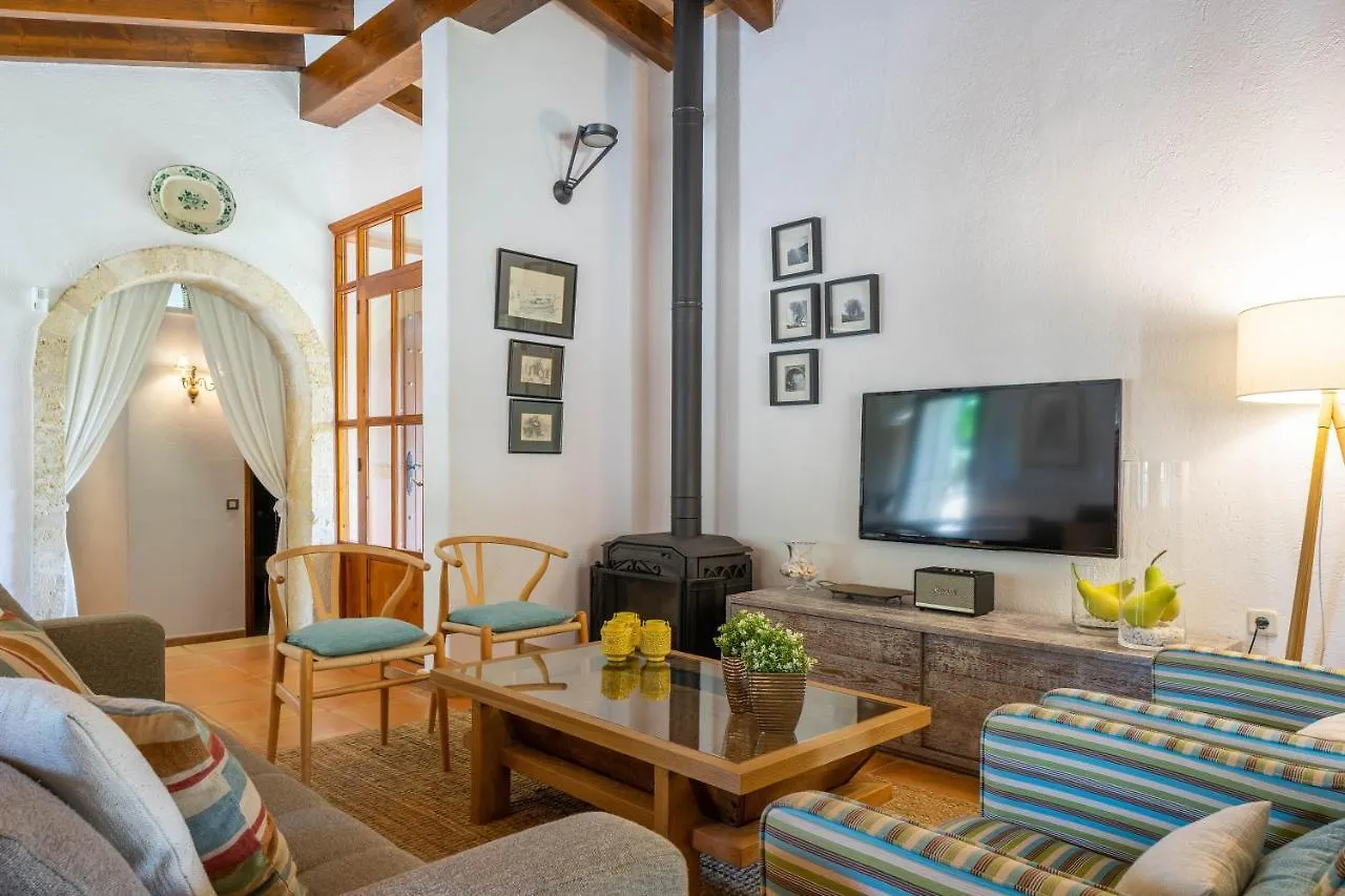 Villa Can Brullet By Sunvillas Mallorca Pollenca